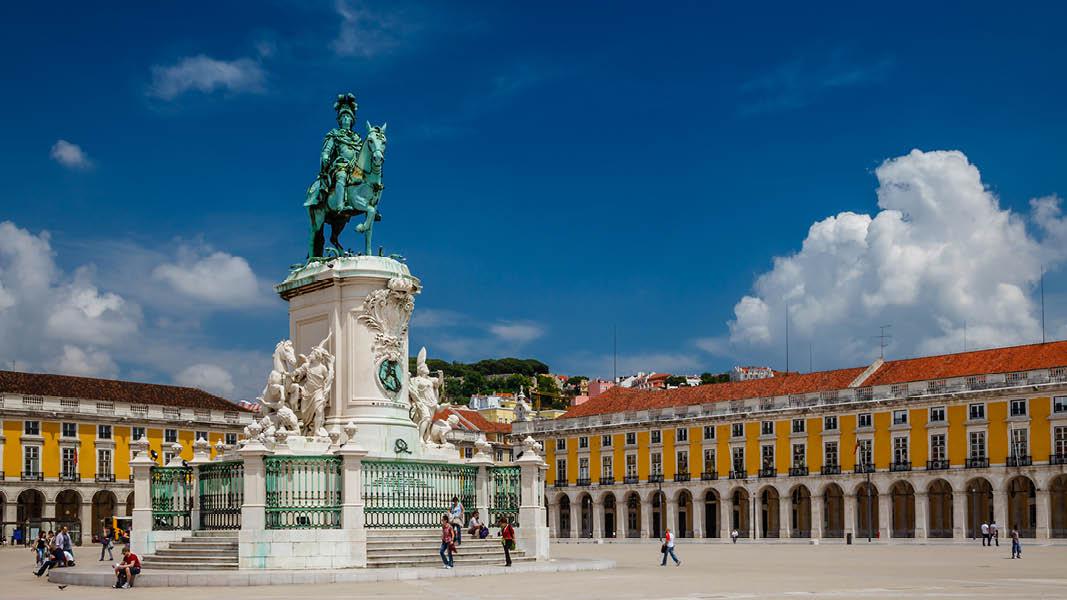 Praca do Comercio pladsen i Lissabon